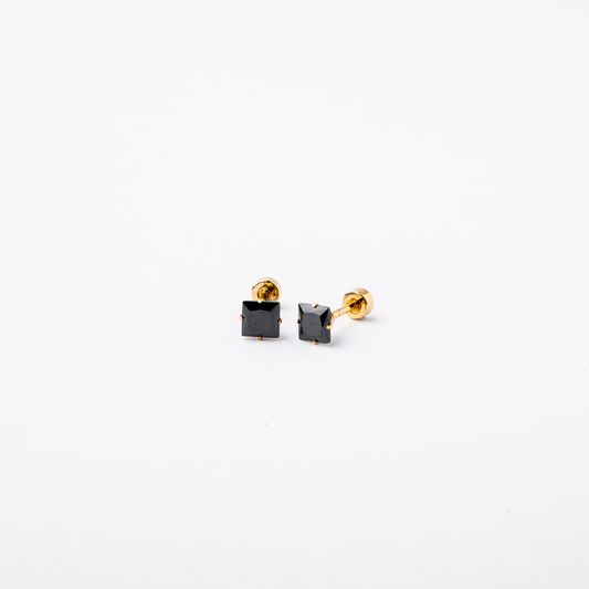 Onyx Gold Studs